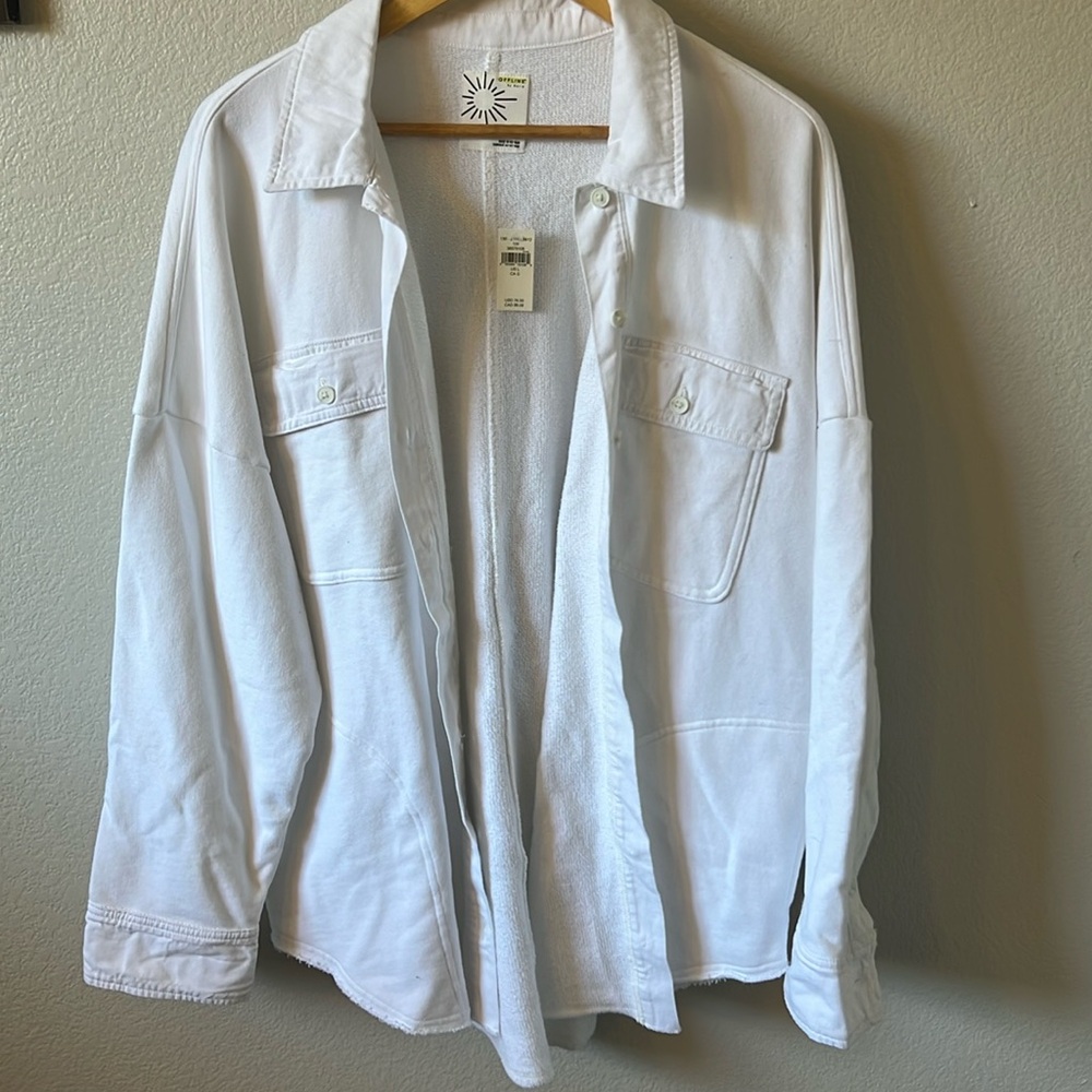 NWT Offline by Aerie Button Down French terry top Size Large
